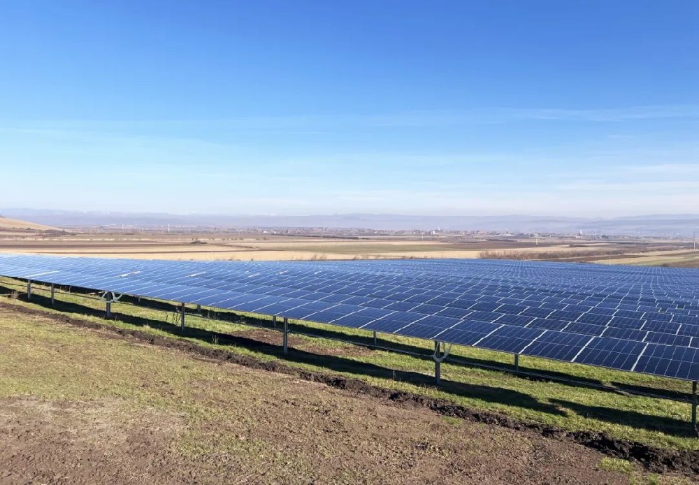 追光同行路，歐洲新里程 | 上能電氣助力羅馬尼亞Glodeni光伏電站順利并網(wǎng)