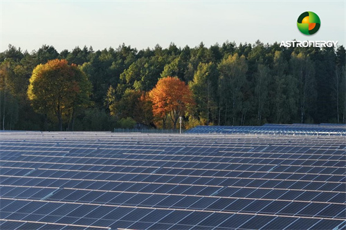 正泰新能125MW ASTRO系列組件供貨波蘭兩大光伏電站